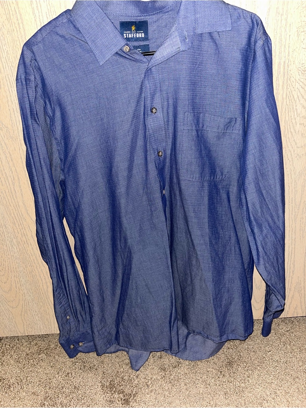 Stafford Men's Navy Blue Long-Sleeve Dress Shirt